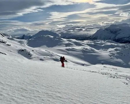 Gjestegard Sykkel Og Skicamp 3*