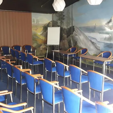 Gjestegard Sykkel Og Skicamp 3*